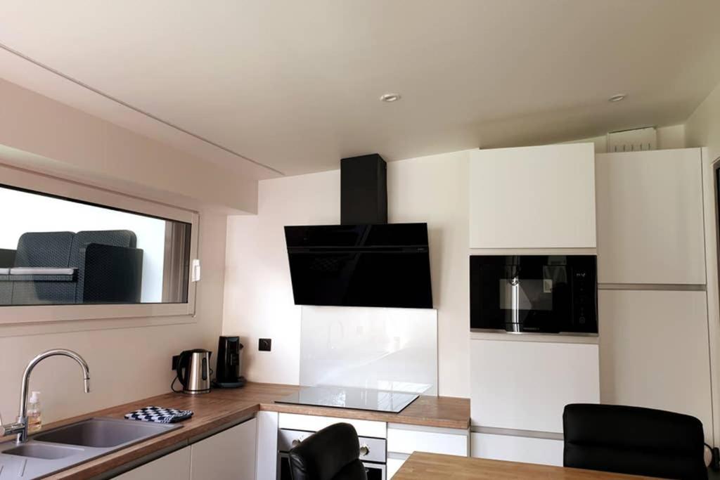 Le Saint Symphorien, Parking Gratuit Privee * Vannes