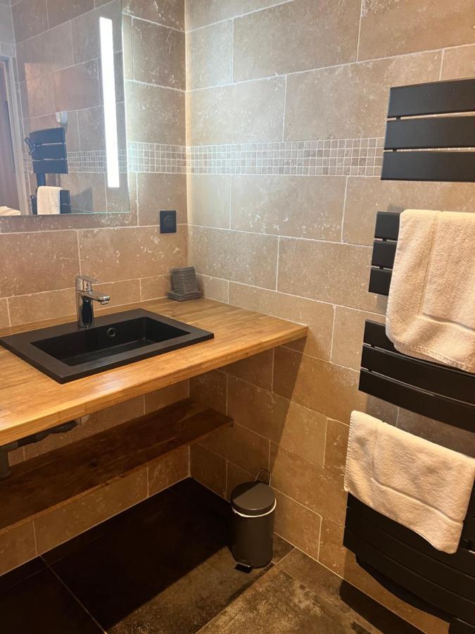 Apartment Le Saint Symphorien, Parking Gratuit Privee *