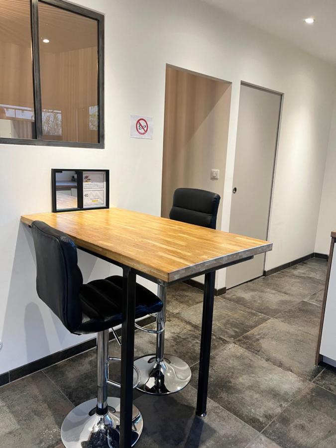 Apartment Le Saint Symphorien, Parking Gratuit Privee *
